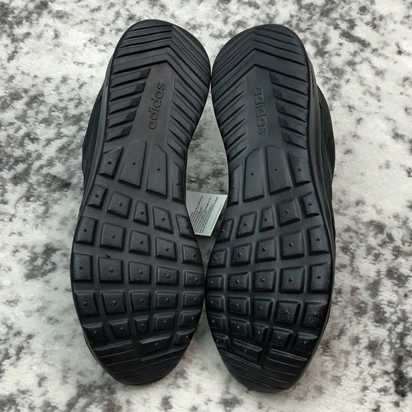 NIB Adidas QT Racer women’s running shoes - Picture 7 of 8